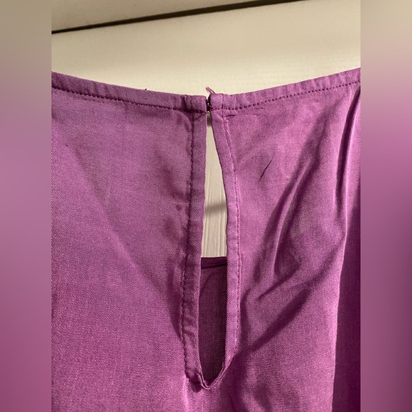 Old Navy Women’s Tank Top - Picture 6 of 7